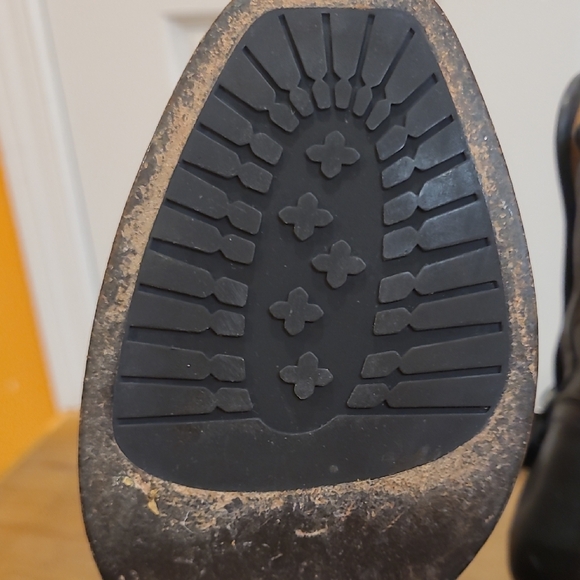 Trask Women's Black Leather Becca Boot-Sz 9M - Picture 6 of 9